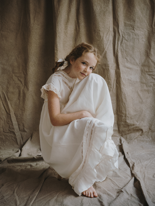 a0004 VESTIDO COMUNIÓN PICOS SIN MANGAS