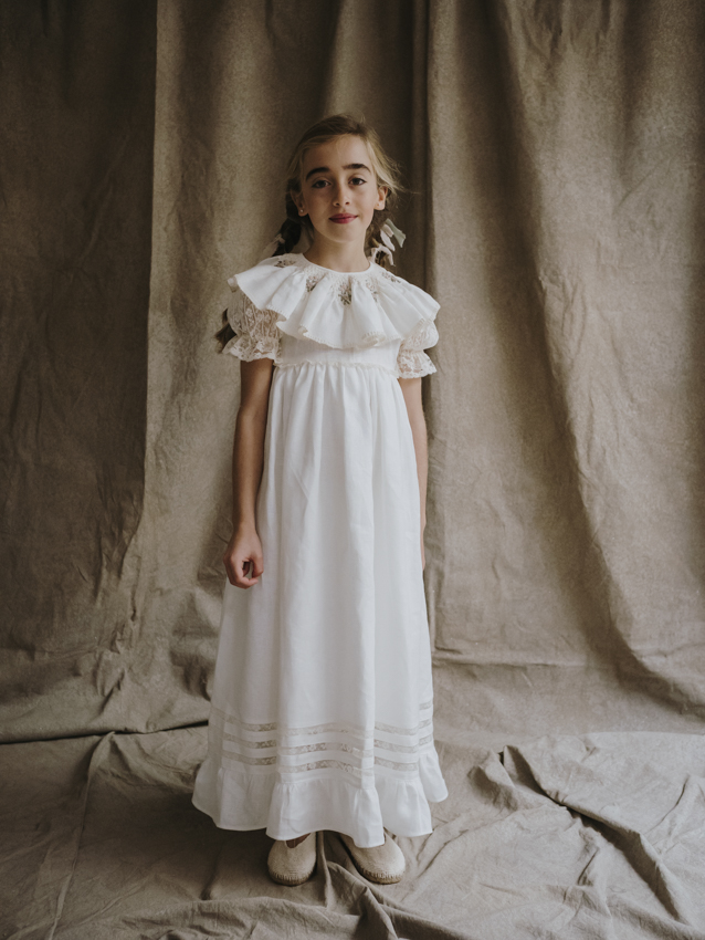 a00254 VESTIDO COMUNIÓN RACIMOS