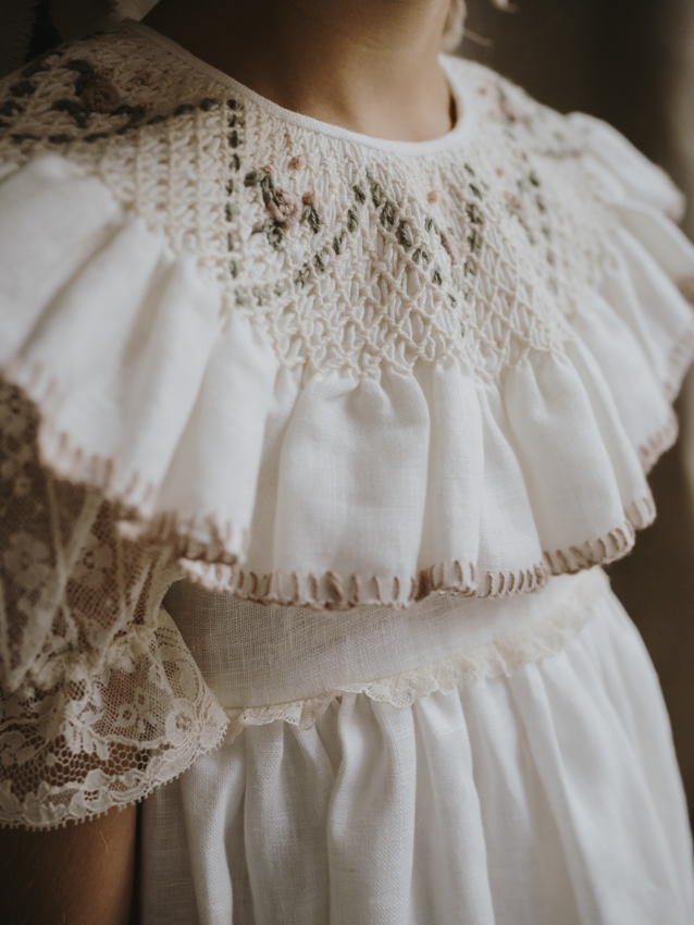 a00252 VESTIDO COMUNIÓN NIDO EN PICOS