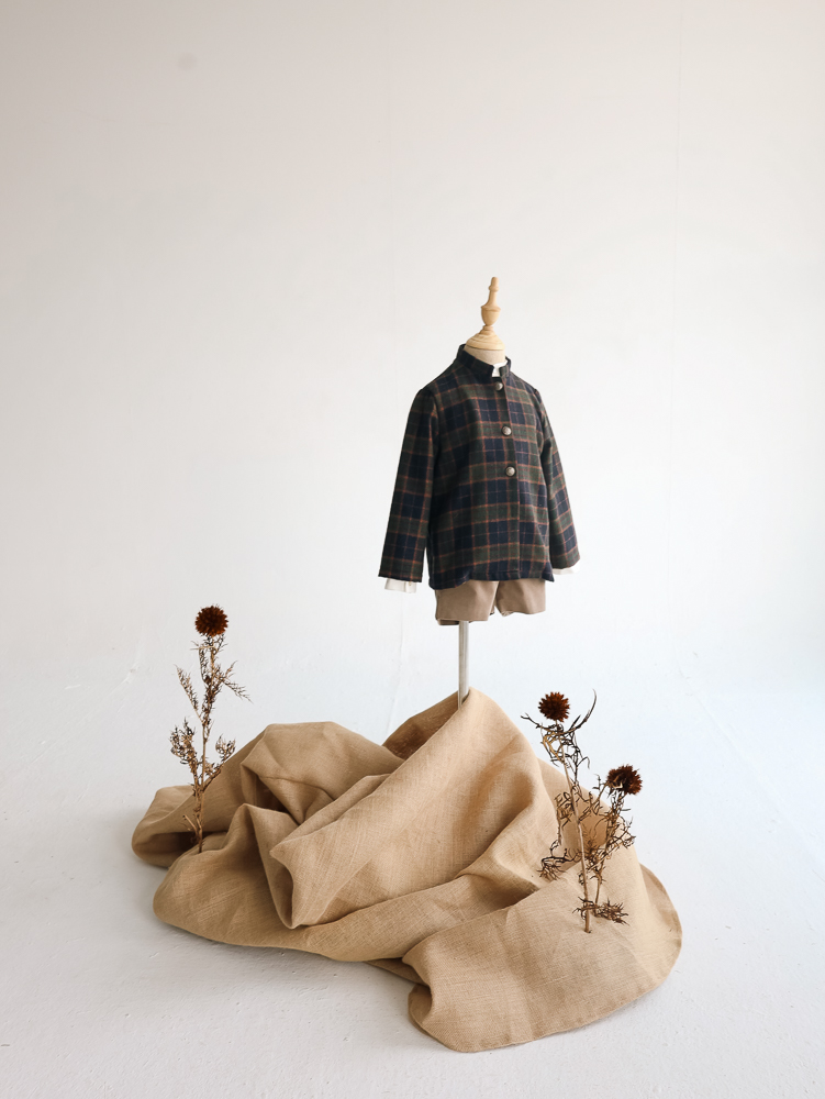 12 AUSTRIACA BOTONES