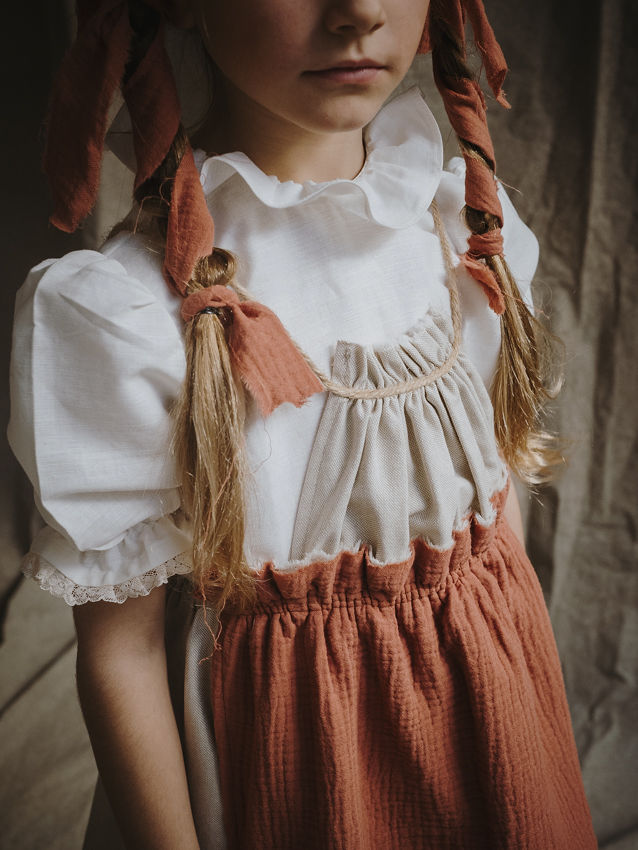 DELANTAL PACA cotton tostado y color algodón